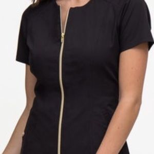 Jaanuu scrub top - WORN ONCE! Black, size L